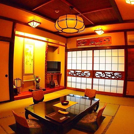 Chuo Hotel Chikuma Exterior photo